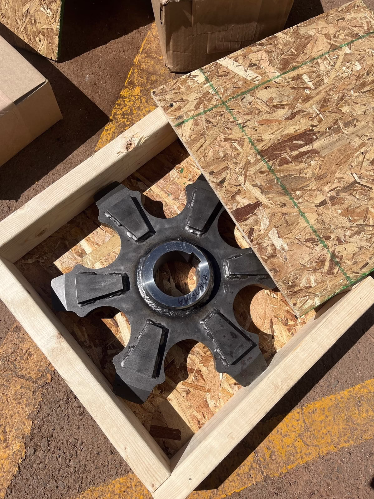 Custom-engineered Hapman drive sprocket supplied by Noggrann for a tubular drag conveyor retrofit at a Pilbara mining refinery